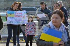 Русе – Украйна – подкрепа – мирно шествие