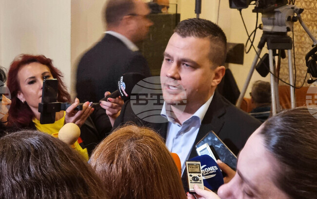 Парламент - кулоари