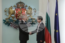 Румен Радев - Ли Хо-шик - орден "Мадарски конник"