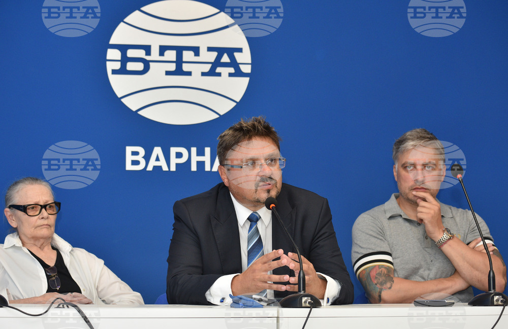 Национален пресклуб на БТА Варна - пресконференция - Международен театрален фестивал
