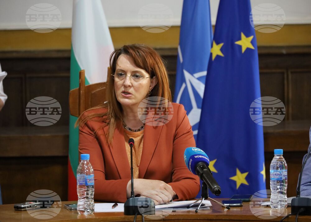 Бургас - Областна управа - брифинг - Мария Нейкова