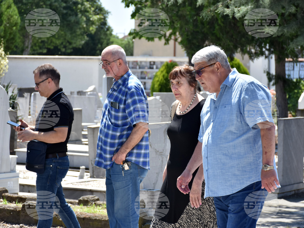 Пловдив - Петър Анастасов - поклонение