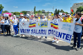 Румъния - учители - протест