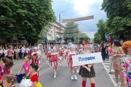 Пазарджик - фестивал на мажоретните състави "Слънчева Бесапара"