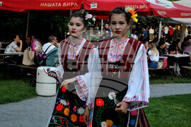 Айтос - фолклорни празници - откриване