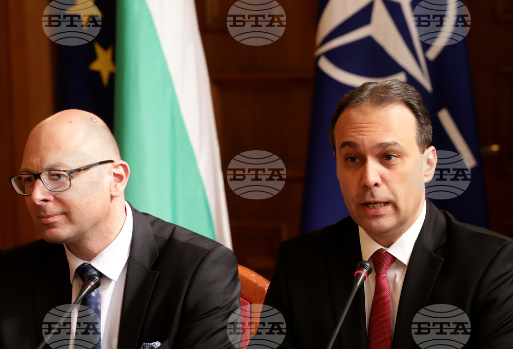 Министерството на отбраната - Драгомир Заков - екип