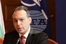 Министерството на отбраната - Драгомир Заков - екип