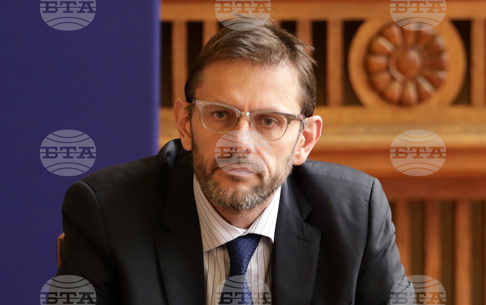 Министерството на отбраната - Драгомир Заков - екип