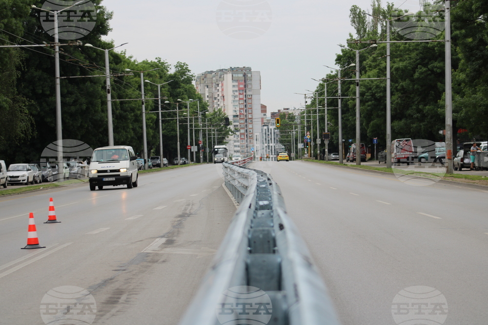 Булевард "Сливница" - предпазни мантинели