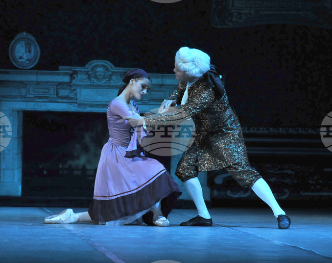 Бургас - „Пепеляшка” - балет