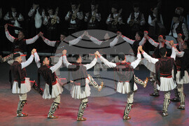 Бургас - летен театър - танците на българина - спектакъл