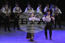 Бургас - летен театър - танците на българина - спектакъл