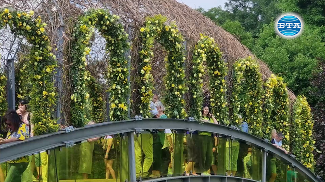 Най-големият фестивал на цветята в Румъния се провежда в Букурещ