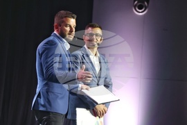 СТП - "Кариера и живот - защо в България?" - форум