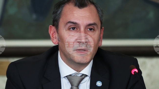 Служебният здравен министър Михаил Околийски пое ангажимент да направи възможното за изработване и въвеждане на стандарт по палиативни грижи