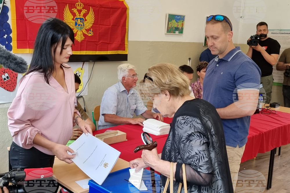 Черна гора в най-кратък срок да конституира парламент и да избере правителство, ангажирано с реформите, призова ЕС