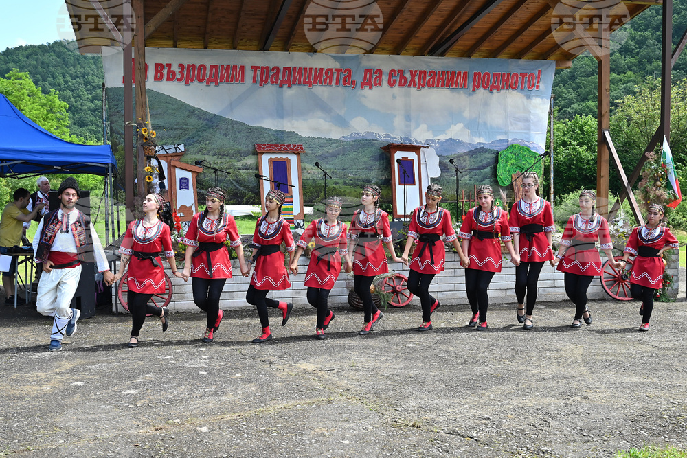 Село Копиловци - събор „Свидня“