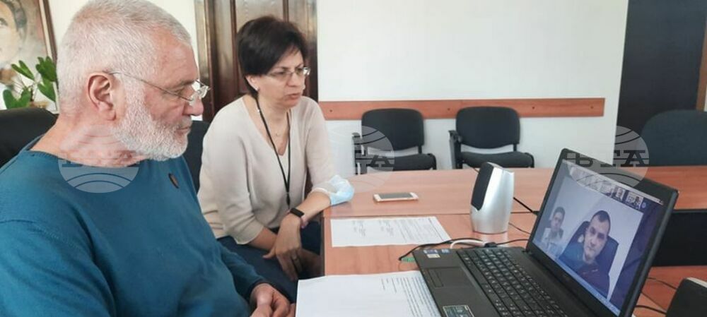 Кметът на Силистра д-р Юлиян Найденов е участвал в онлайн среща с кметове на побратимени градове