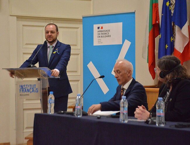 Министър Борислав Сандов: До 2026 г. България може да имат пет нови национални парка