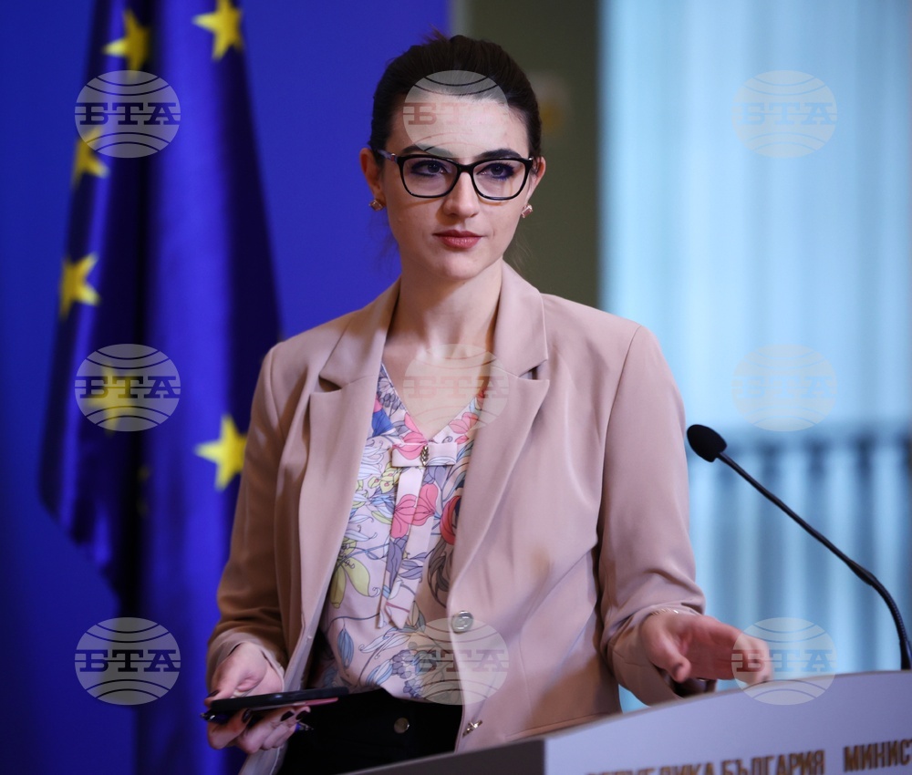 МС - брифинг - Лена Бориславова