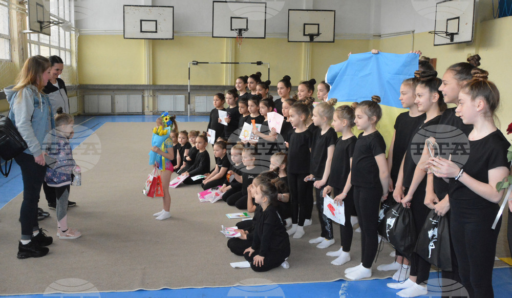 Хасково - художествена гимнастика - спортен клуб - Юлия Платонова