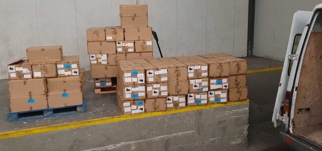 Контрабандни електронни цигари за над 1 450 000 лева задържаха митническите служители на МП Капитан Андреево