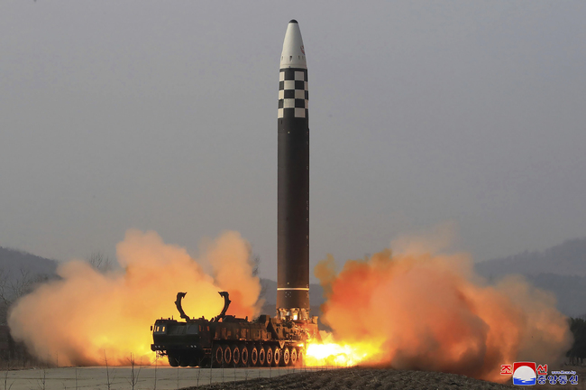 Екипът на избрания президент на Южна Корея иска засилено военно присъствие на САЩ на Корейския полуостров