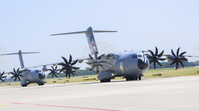 Полетът на германския външен министър от Рияд за Турция закъсня заради техническа неизправност на самолета и временно затворено летище