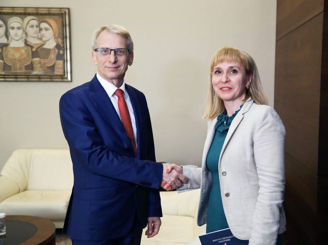 Министерски съвет: Правителството ще работи в сътрудничество с националния омбудсман