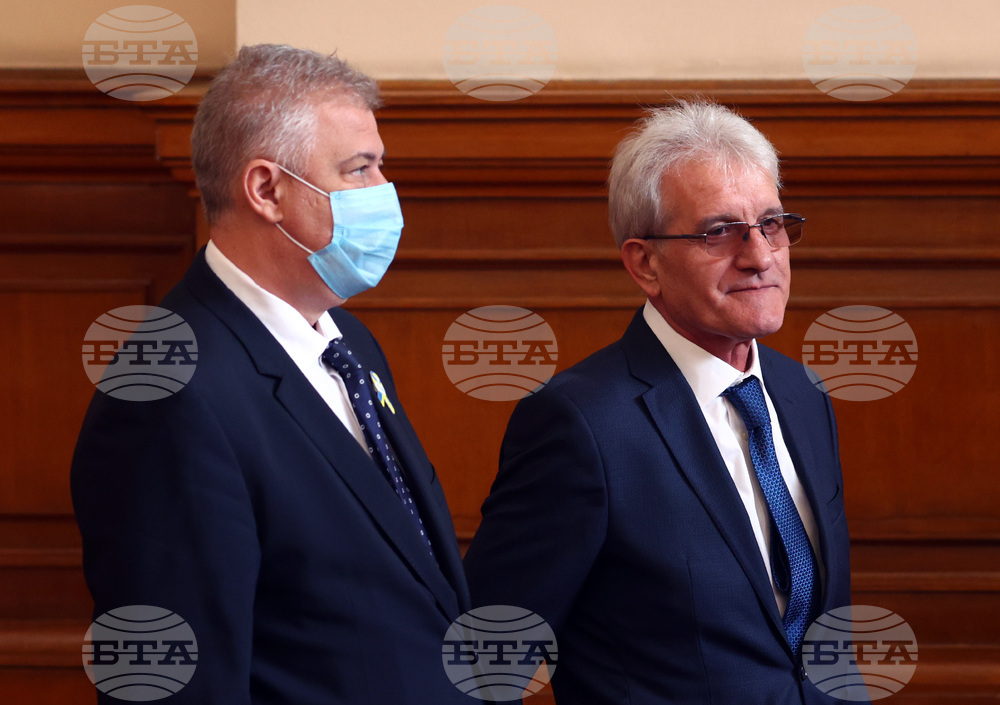 Парламент - заседание