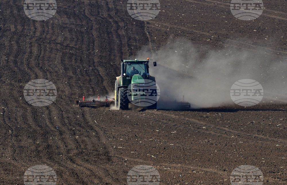 Село Китанчево - подготовка за сеитба