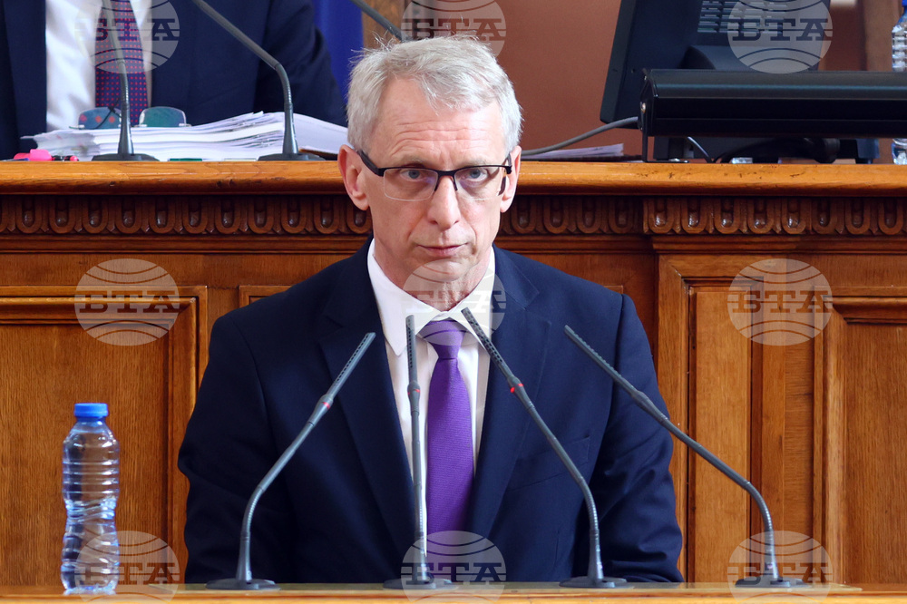 НС - заседание - Николай Денков