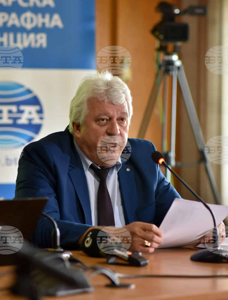 Смолян е сред областите с най-високи показатели в областта на образованието, след столицата, каза заместник областният управител Христо Станчев