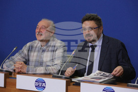 Национален пресклуб на БТА - договор - подписване