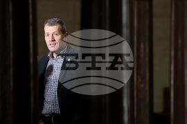 Боян Расате - дело