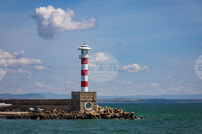 Бургас - пристанище - морски фар