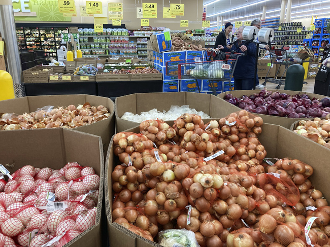 Инфлацията при хранителните продукти е започнала да отслабва през юли, според френския финансов министър