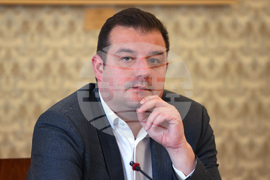 Комисия по електронно управление и информационни технологии - Кирил Дойчинов