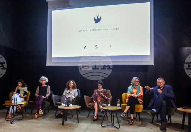 Международен фестивал "СтолицаЛитература" - дискусия