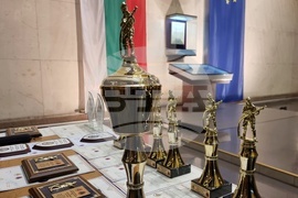 МВР - церемония - Пожарникар на годината