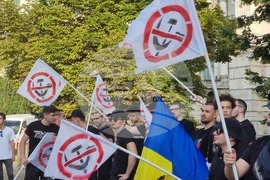 Поход срещу комунизма в Букурещ