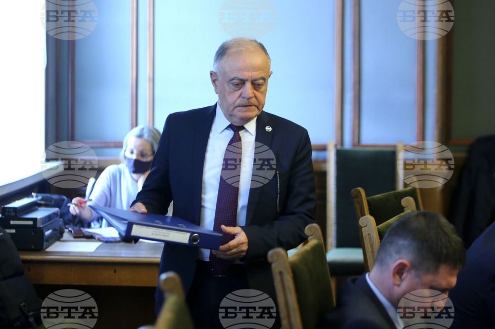 Парламент - Комисия по вътрешна сигурност и обществен ред