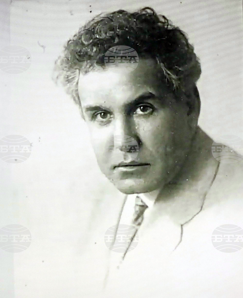 Writer and Painter Sirak Skitnik Commemorated in National Library Exhibition