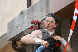  Антоан Льо Менестрел – спектакъл 