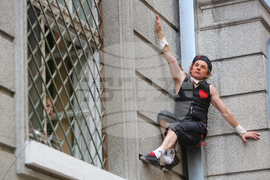 Антоан Льо Менестрел – спектакъл