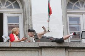 Антоан Льо Менестрел – спектакъл