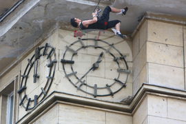 Антоан Льо Менестрел – спектакъл