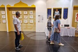 Бургас - "Фонтан на изкуството" - изложба на Шри Чинмой