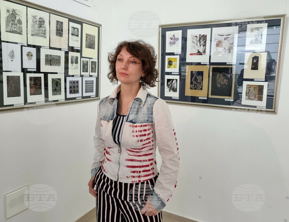 Варна - изложба - Анна Тихонова-Йорданова