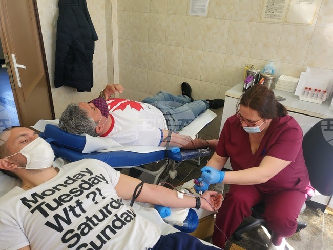 Общо 41 доброволци се включиха в кръводарителската акция на МБАЛ–Пазарджик през последния месец